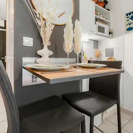 Apartment Le Flamboyant Du Fonserane - Climatise *
